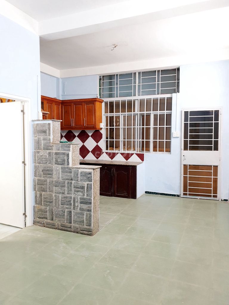 Rent the original house, Bắc Hải Front. Free business.