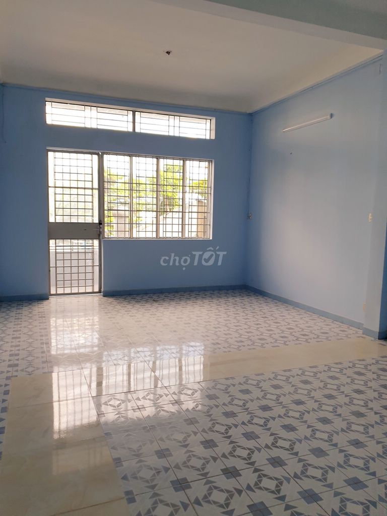 Rent the original house, Bắc Hải Front. Free business.