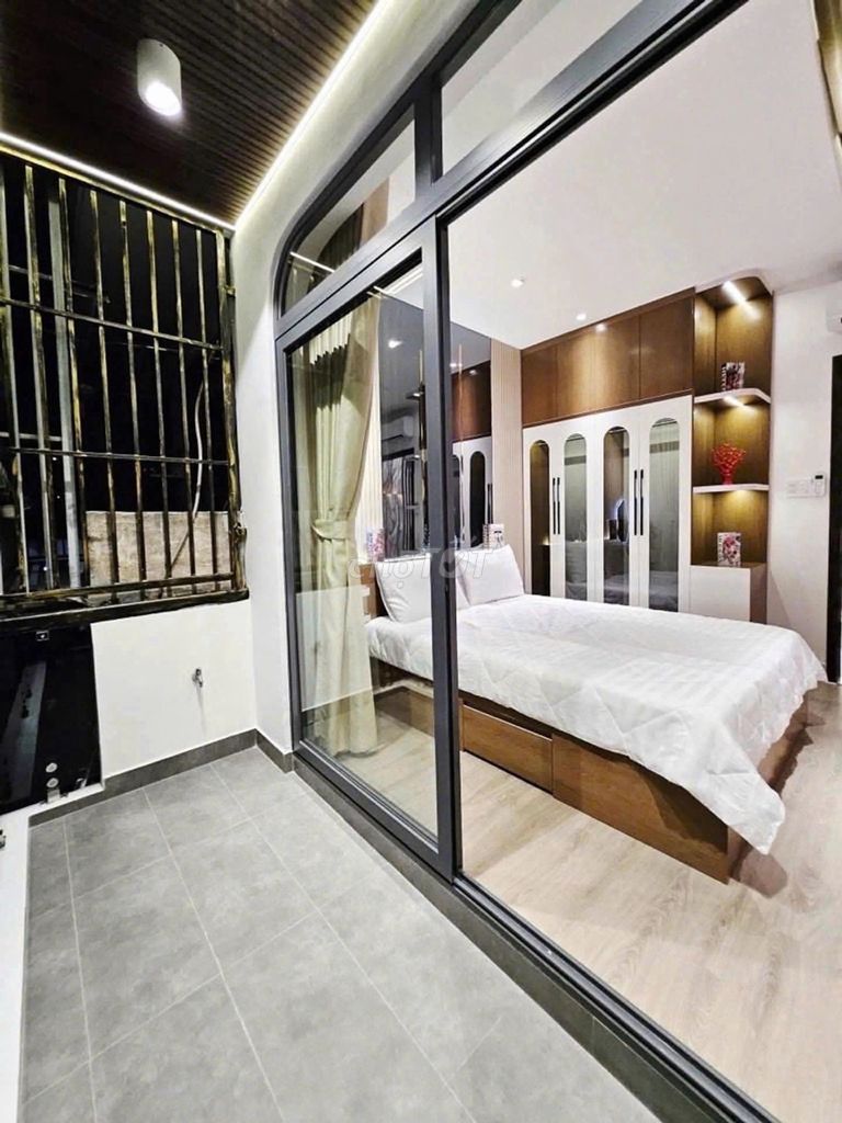 Rent the original house-- Nguyễn Sỹ Sách, Tân Bình