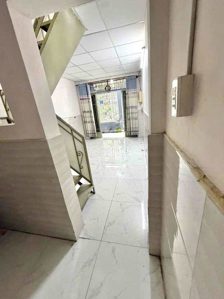 Rent the entire TRI 1st floor, số 21, 1894 8, Gò Vấp.