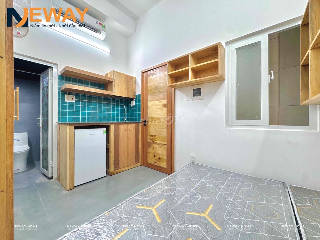 The Studio House has just built 100 percent--Tone Wood-- Full Seven, Đồng Đen.