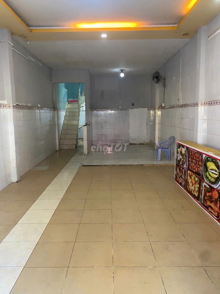 Rent a Trần Bình Trọng cash house, 5-- 20 million a month.