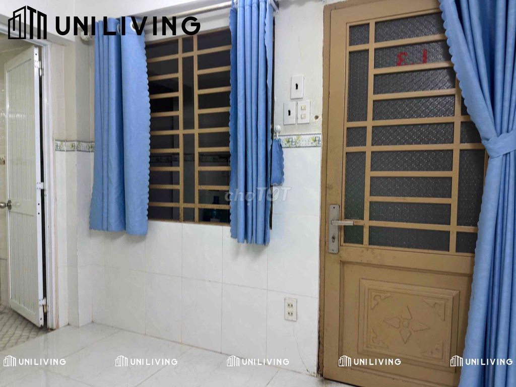 studio full interior - near vlu cs3 - car road