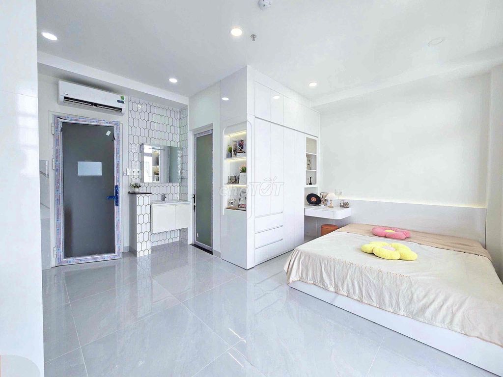 Rent the apartment.