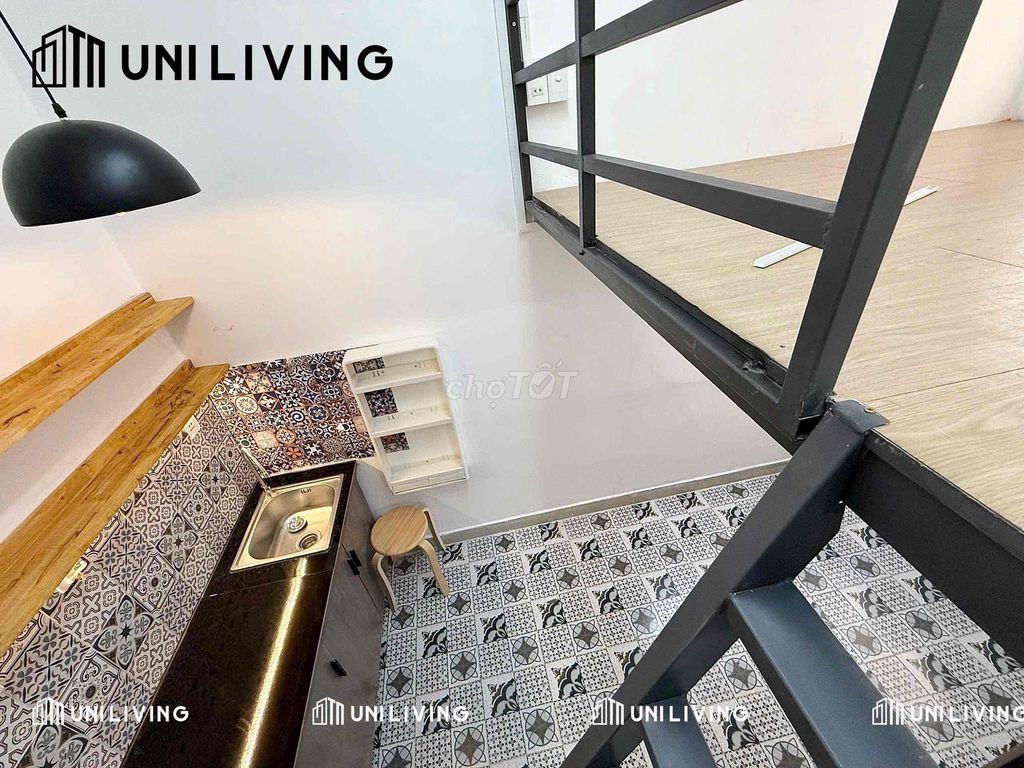 It's the owner who rents the room with the full interior of the open window