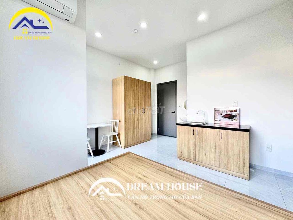 The studio apartment - balcony + newly constructed new window - Bình Tân