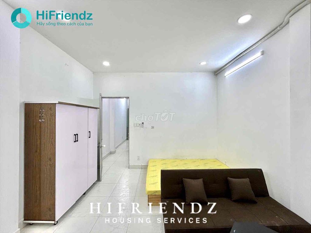 Two bedrooms, separate kitchen - balcony - private washing machine