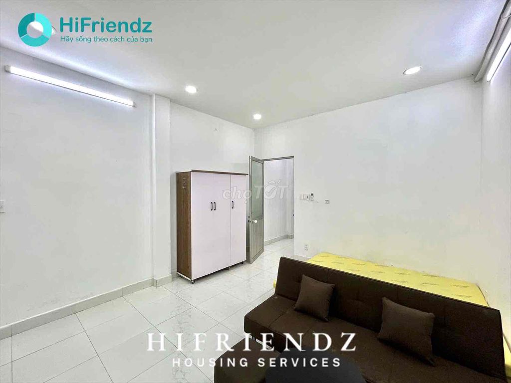 Two bedrooms, separate kitchen - balcony - private washing machine