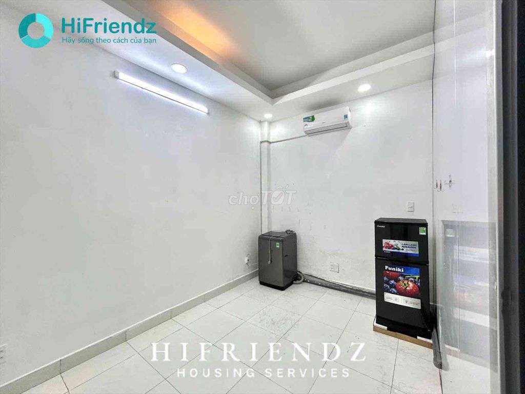 Two bedrooms, separate kitchen - balcony - private washing machine