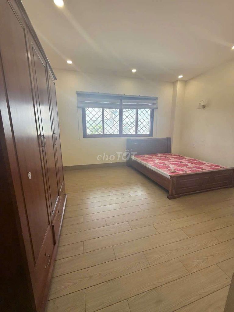 Clear. Two bedrooms. Tam Bình.