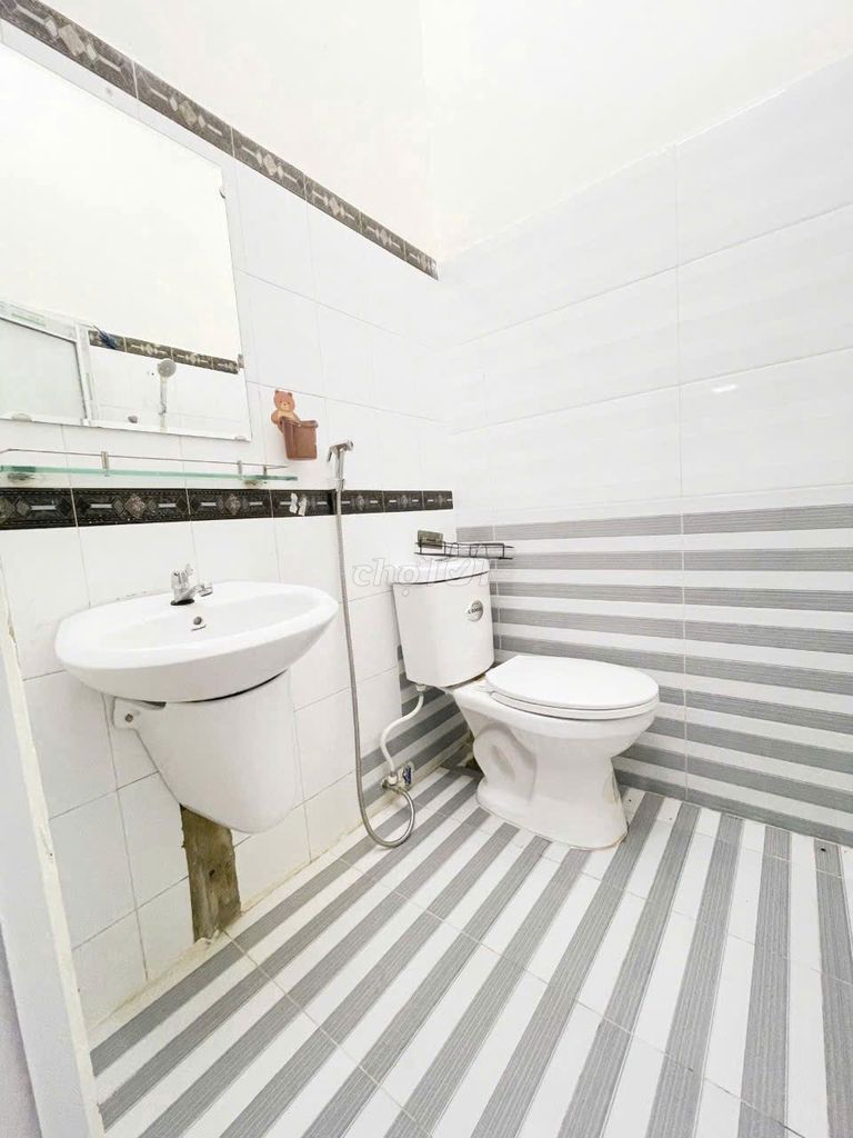 Bình Thạnh service apartment, real commitment, real price.