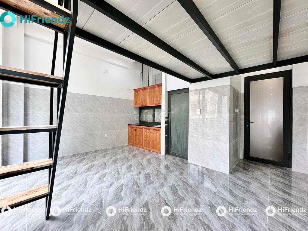 Opening up a new project - room wide - at 440 people comfortable