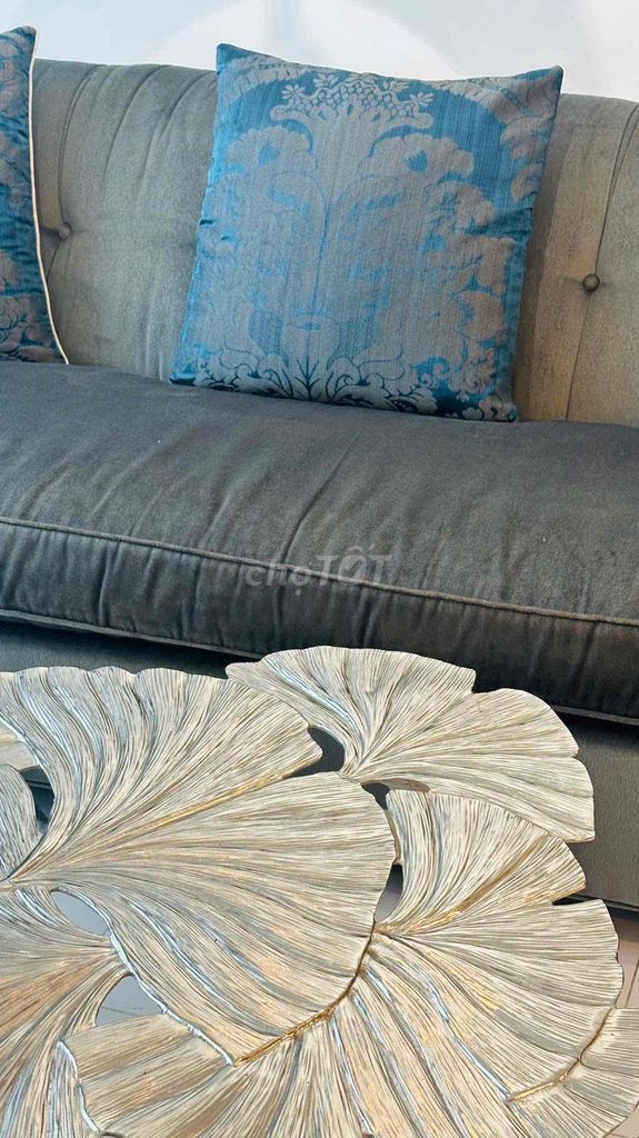 We need to rent a two-room Talia- Empire City apartment, the upper corner of the river view.