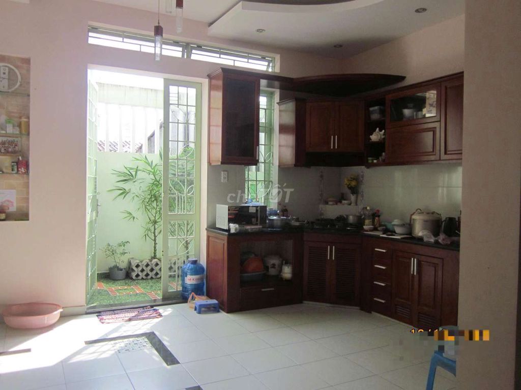 5x19 3 3 floors of a four- bedroom 5 toilets Dương Quảng Hàm.