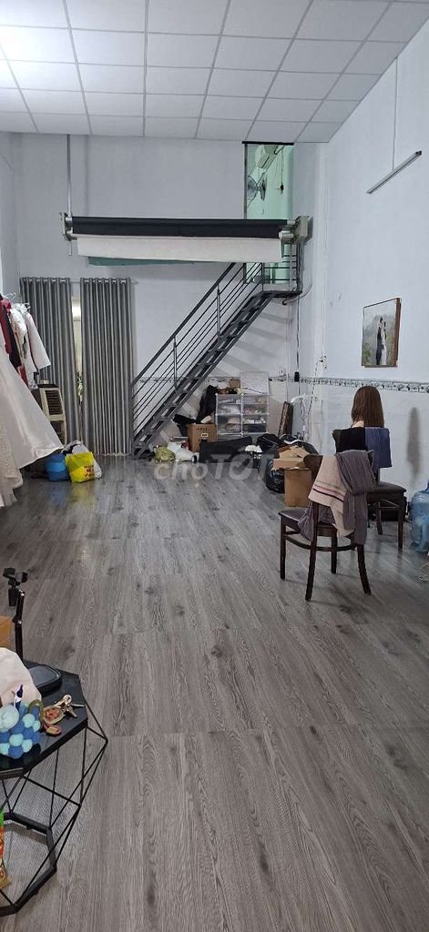 renting a cash house into the Branch of 7 million