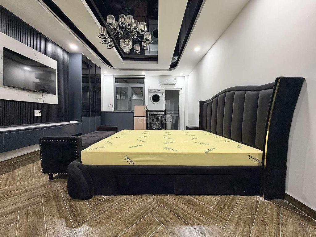 Open new building penhouse - full interior - near District 6