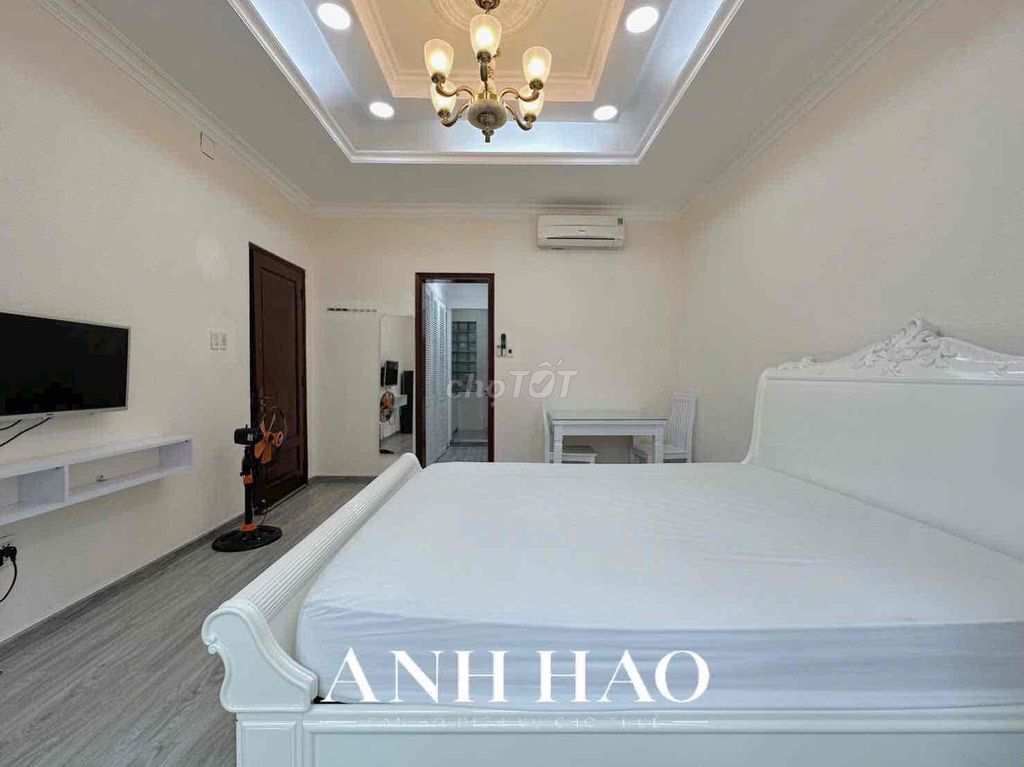 The 1st Bedroom Bancolweg, 187-7-right near Metro Station, Landmark 81.
