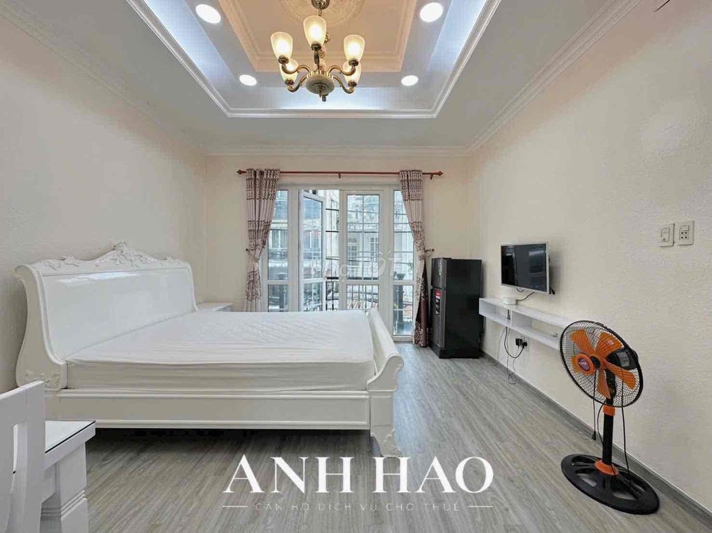 The 1st Bedroom Bancolweg, 187-7-right near Metro Station, Landmark 81.