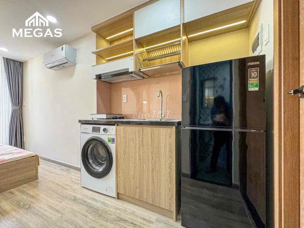 Rent a new balcony - full interior