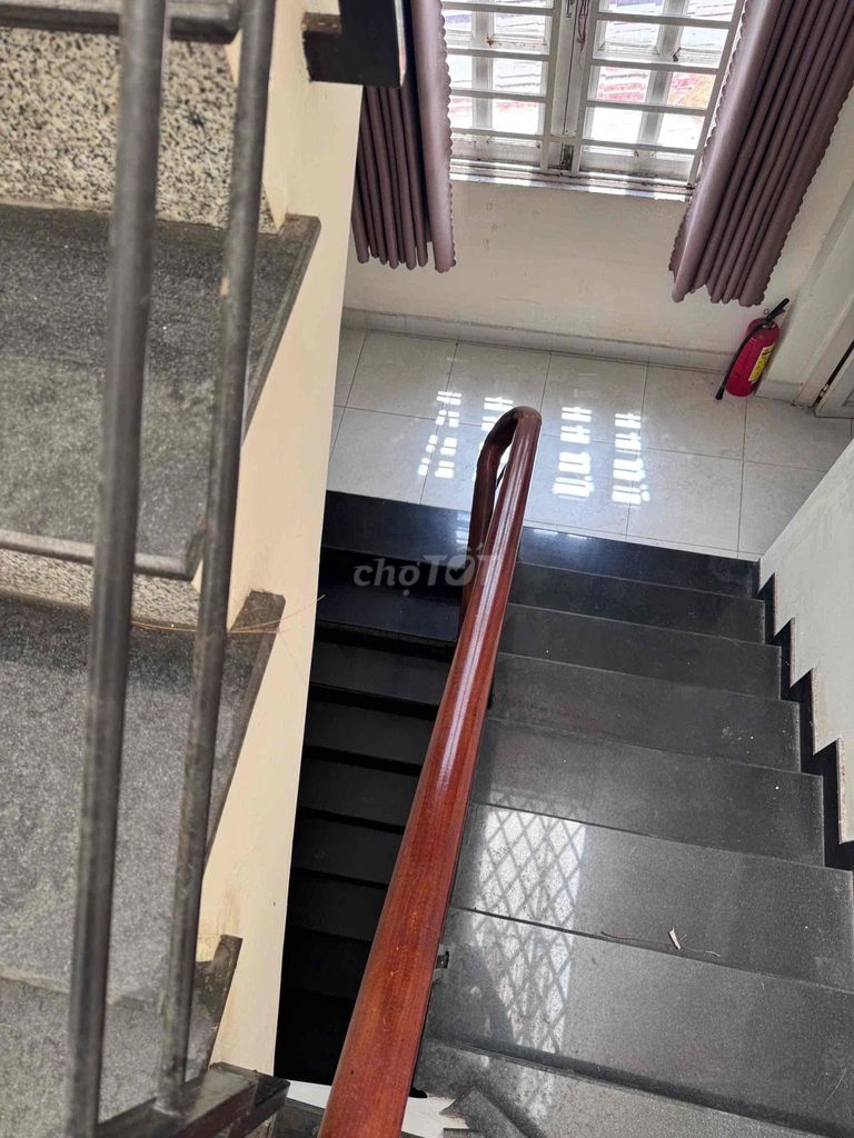 Rent an entire 250/số 8 alley, 18711 11, Gò Vấp area: 4