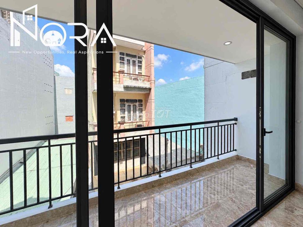 New studio - balcony - full interior near aeon mall