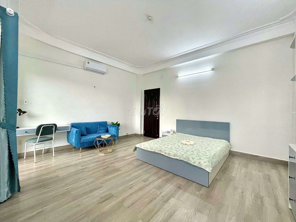 Studio Bancony right in D5, Bình Thạnh Trade Center