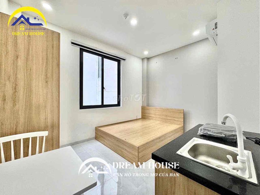 New studio built near huit