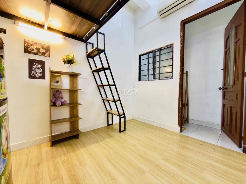 Dupex interior at Go Tô Hiến Thành.
