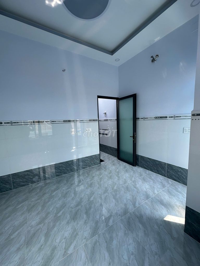 Renting the entire 7-to 20-price district for 17.5 million a month.