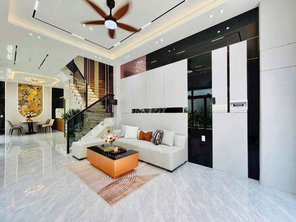 Let's rent the Supervigilator Full Nguyễn Văn Nghi Gò Vấp interior(4.5 x13 m)) 3 bedroom 3 toilets