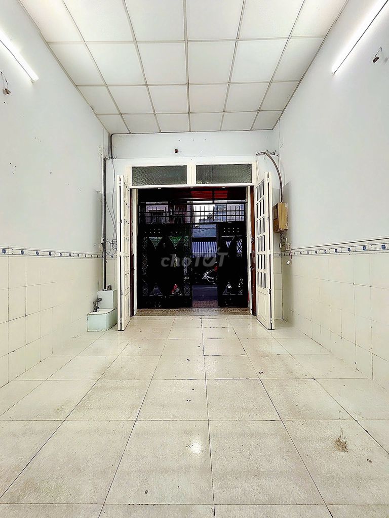 Rent a Trần thủ độ: 3.7 x 20 M is suspended 3 bedrooms, 2 toilets