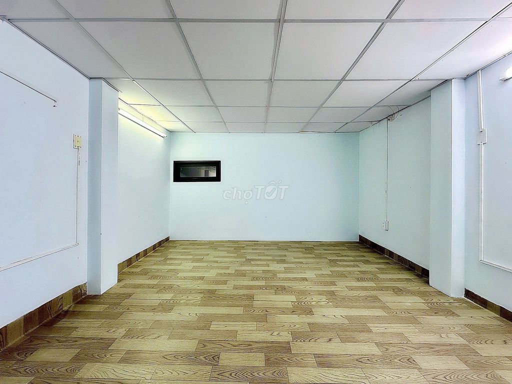 Rent a Trần thủ độ: 3.7 x 20 M is suspended 3 bedrooms, 2 toilets