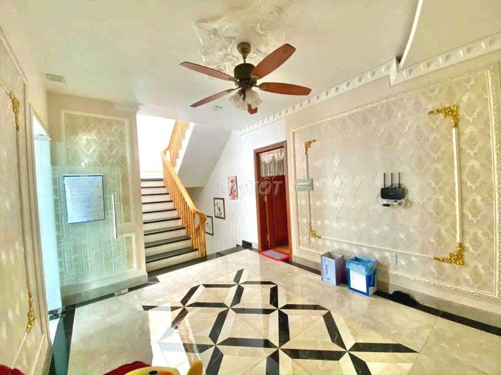 Rent the Tên Lửa-50 million-five bedroom-full interior.