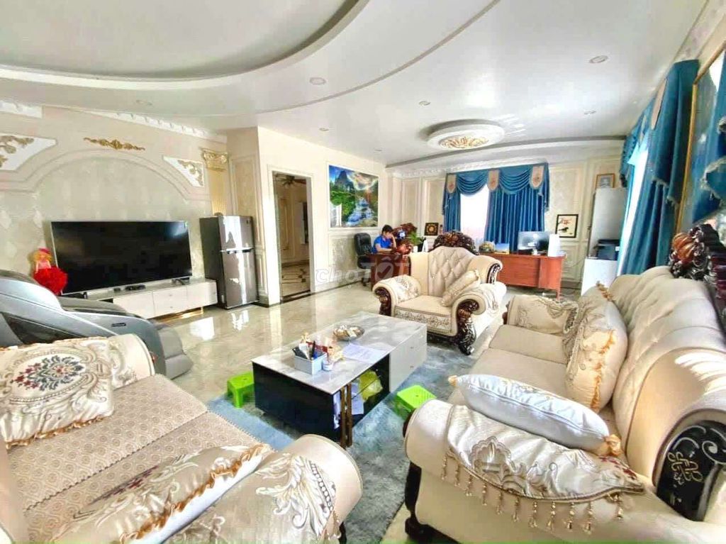 Rent the Tên Lửa-50 million-five bedroom-full interior.