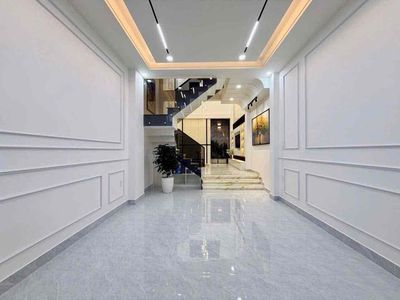 Rent the alley five M Nguyễn Văn Đậu, Q. Bình Thạnh