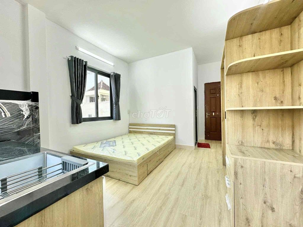 The 1st Bedroom is full Nguyễn Văn Thủ Section 1