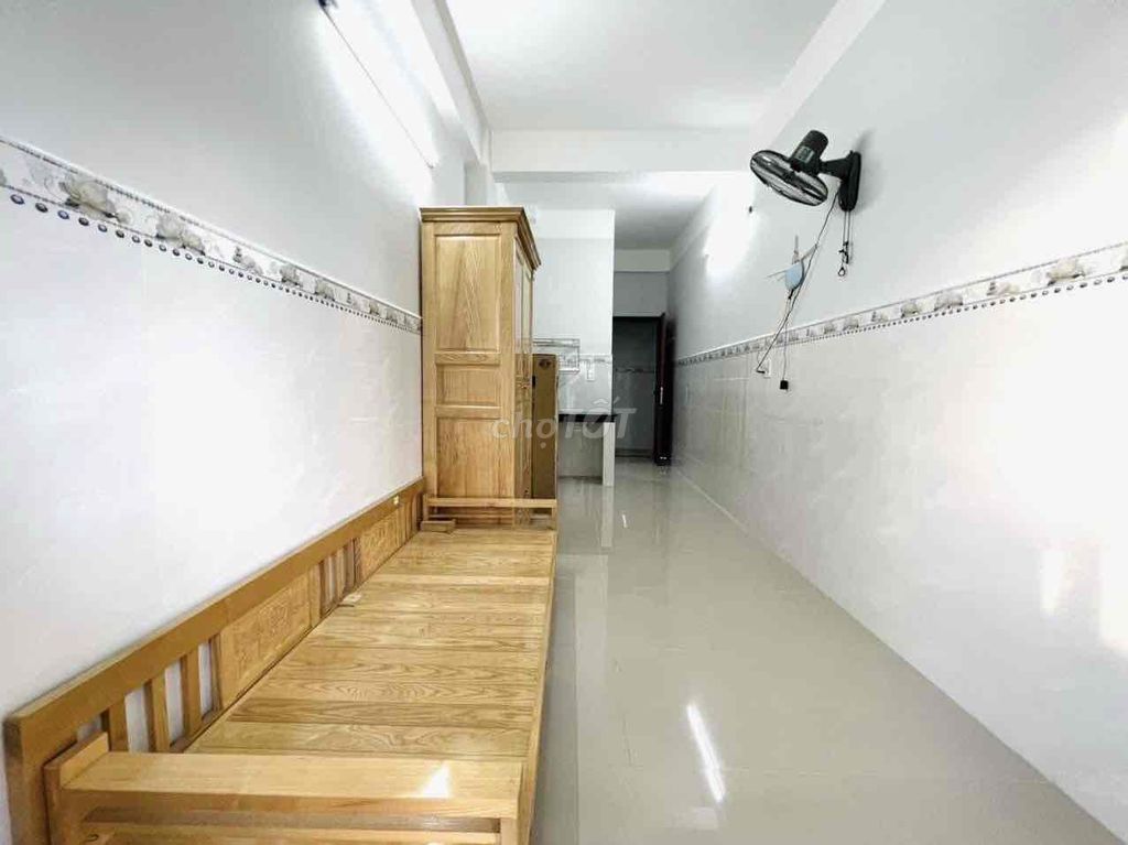 The new apartment is at two elevators.
