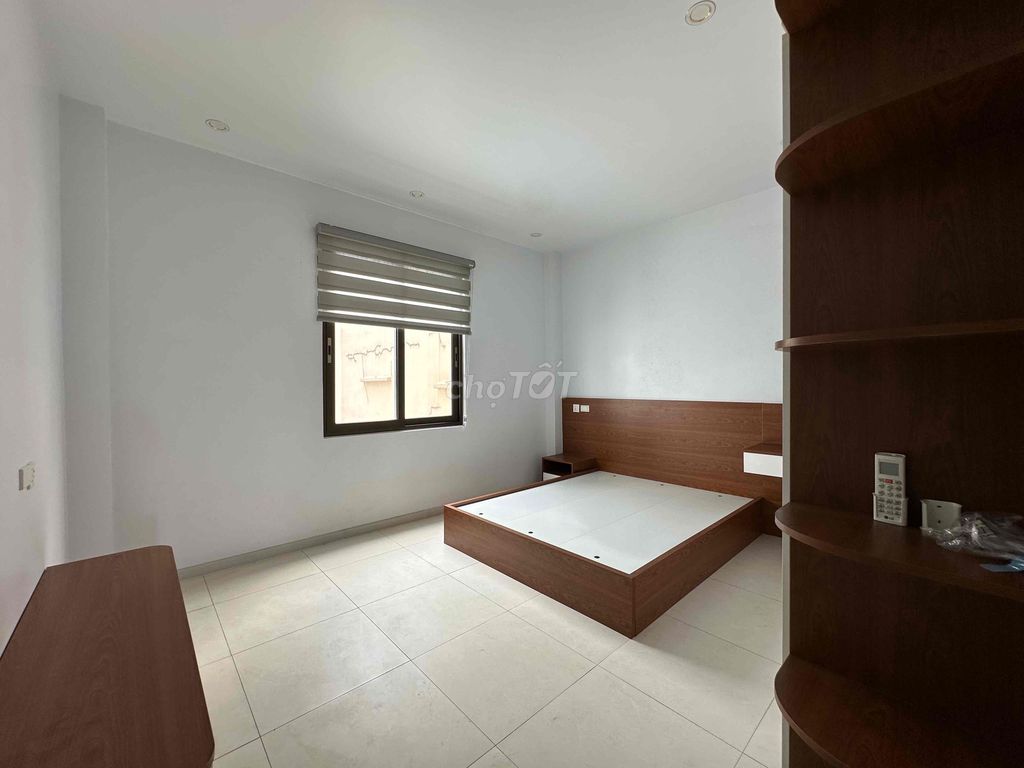 interior full house - near universities