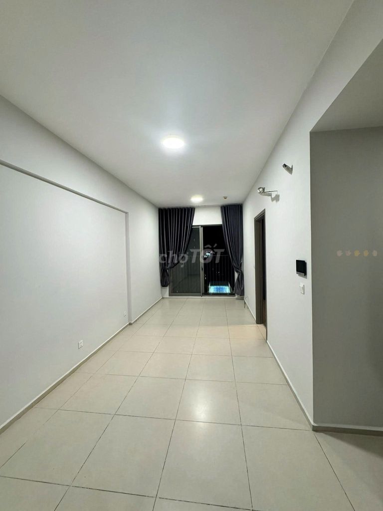 We need to rent CTL Tower District 12 new homes, no furniture, 2 bedrooms 73 meters per month.