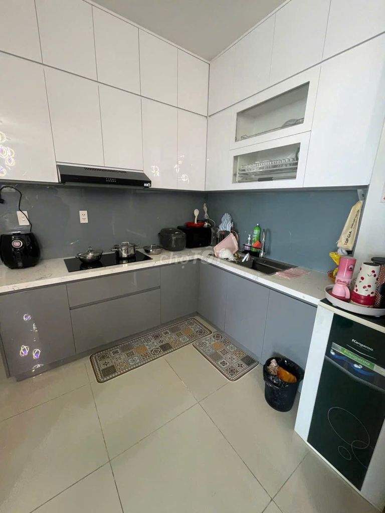 The Marnore building, Nguyễn Hữu Cảnh, bt: 2 p sleeps, 14 million a month, ntcb