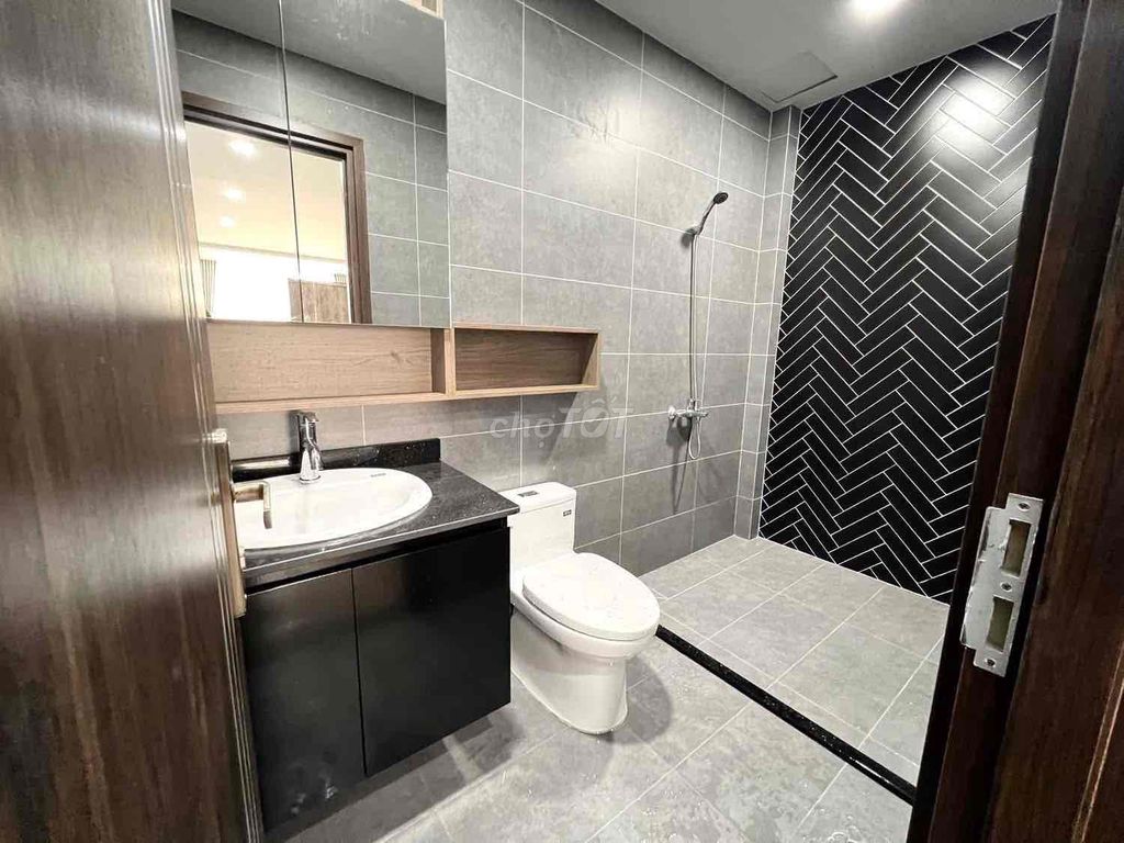 A brand R.Cộng Hoà bedroom right in town/T3/lotte new time free time.