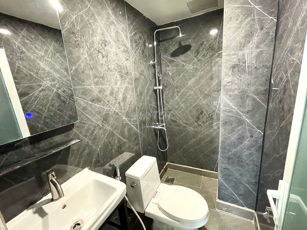 apartment 1 .40 m window - Lê Hồng Phong District 5, near sp University, Alpha East Market