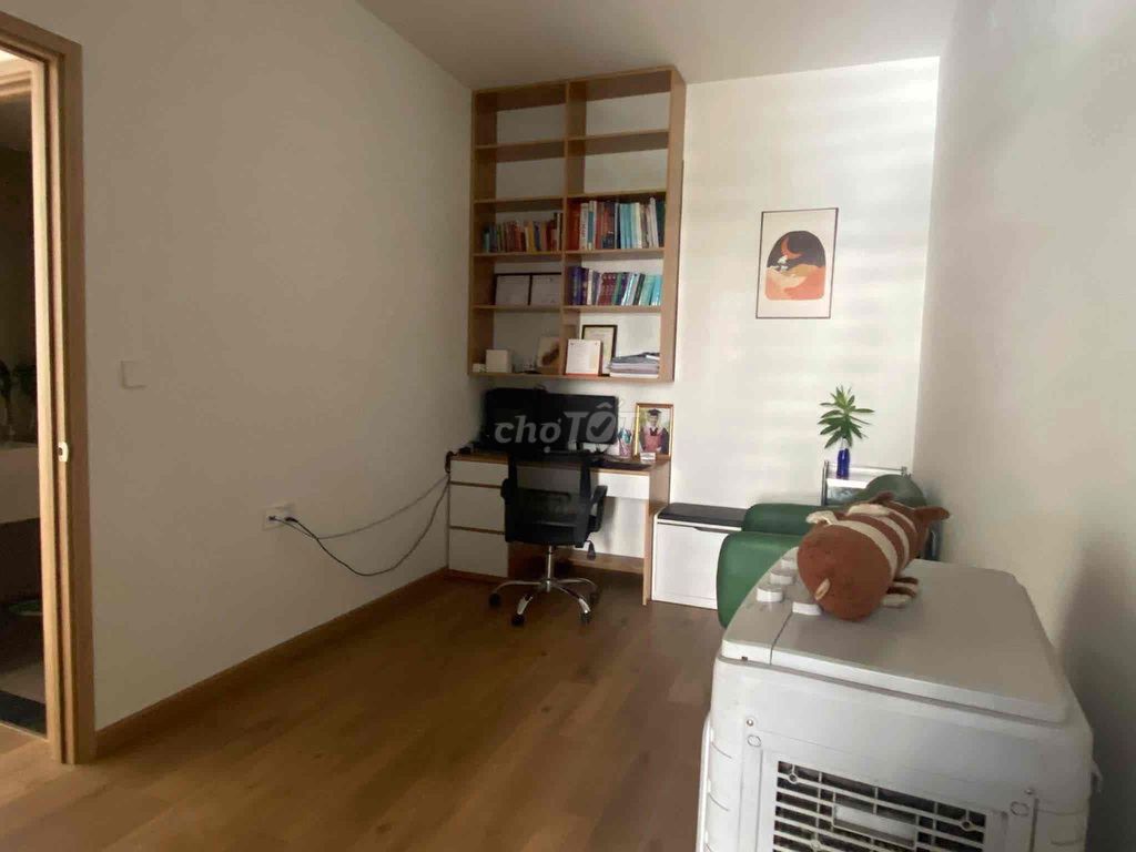 Rent two bedrooms 60 m2 Mizuki Park, full interior. For 11 million.