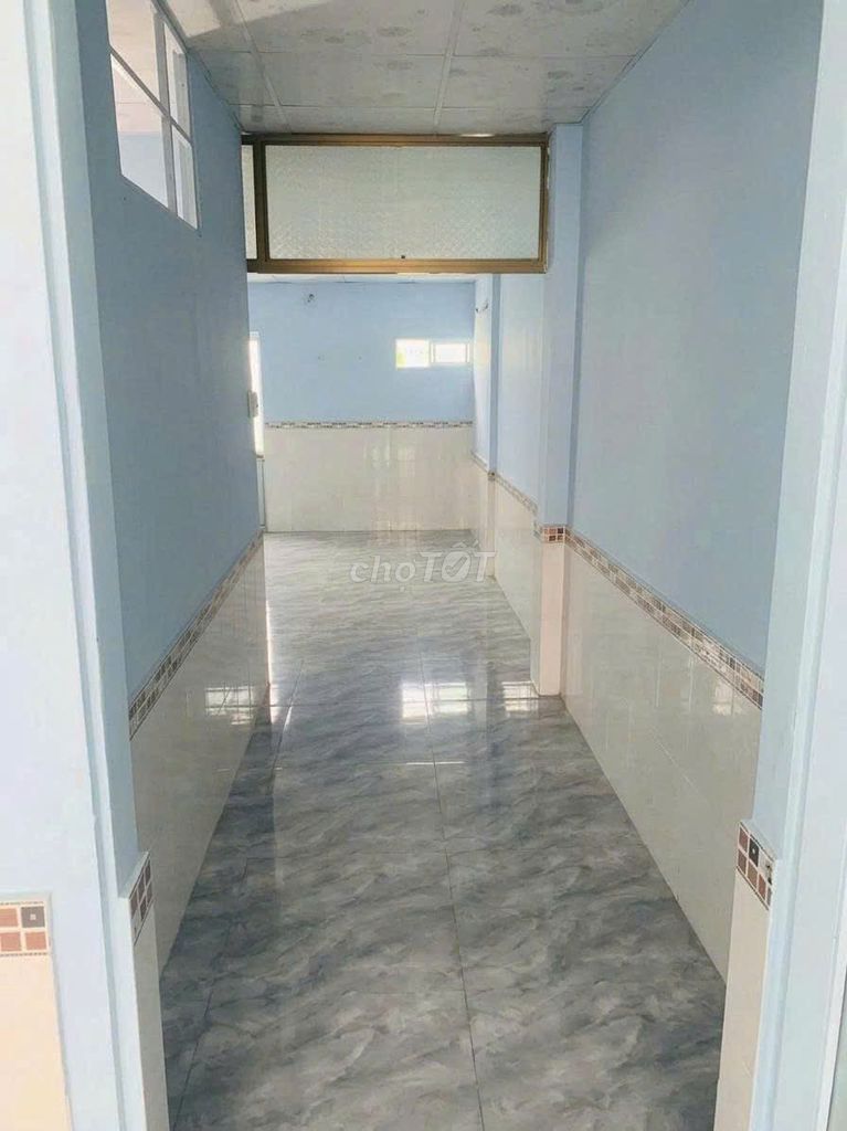 Let's rent out the original house.