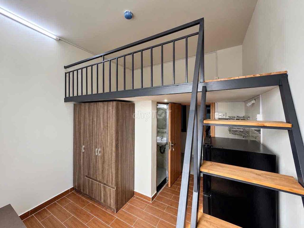 The new room is Nguyễn Thái Sơn-Dum XYTY