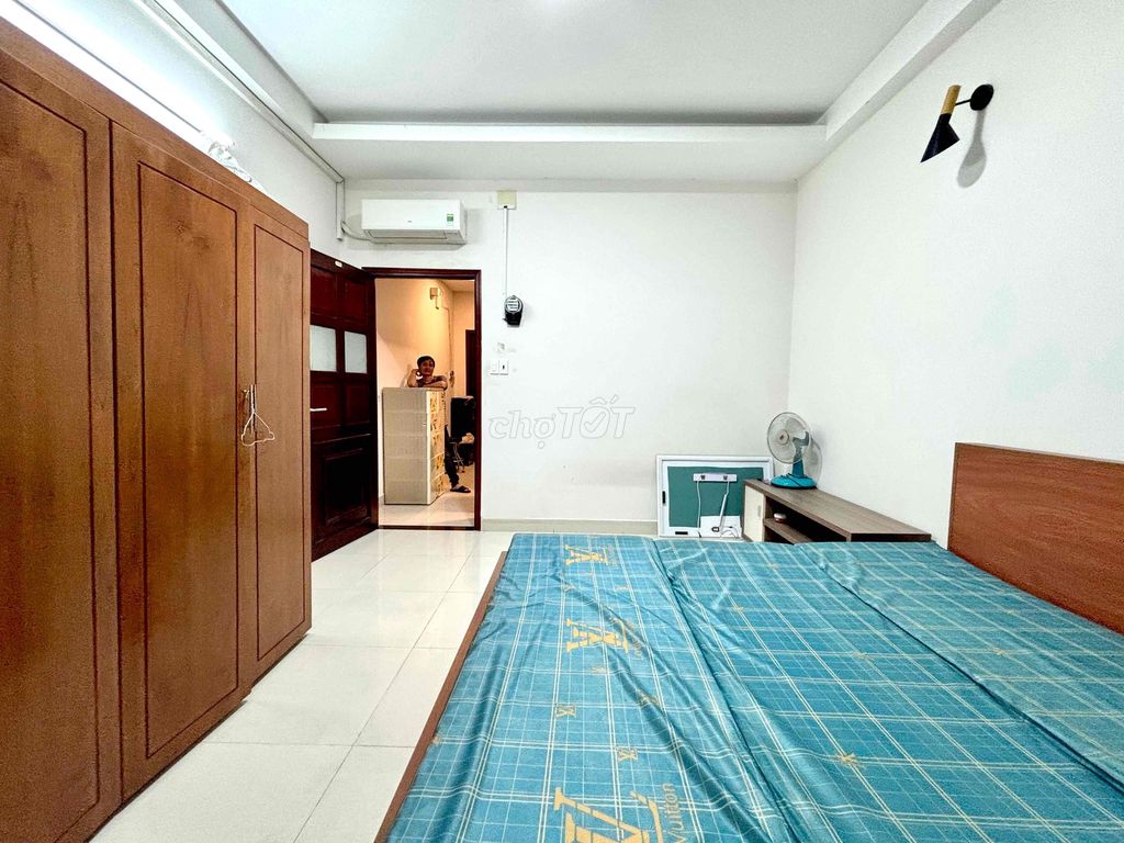 super-sluntary balcony room - next totte Tân Phong tedt rimt pmh