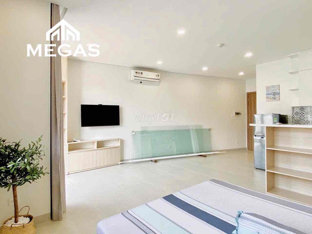 - The apartment is in the airport. - Hoàng Văn Thụ - newly built open-bard.