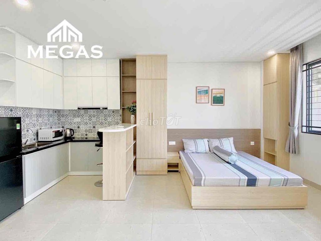 - The apartment is in the airport. - Hoàng Văn Thụ - newly built open-bard.