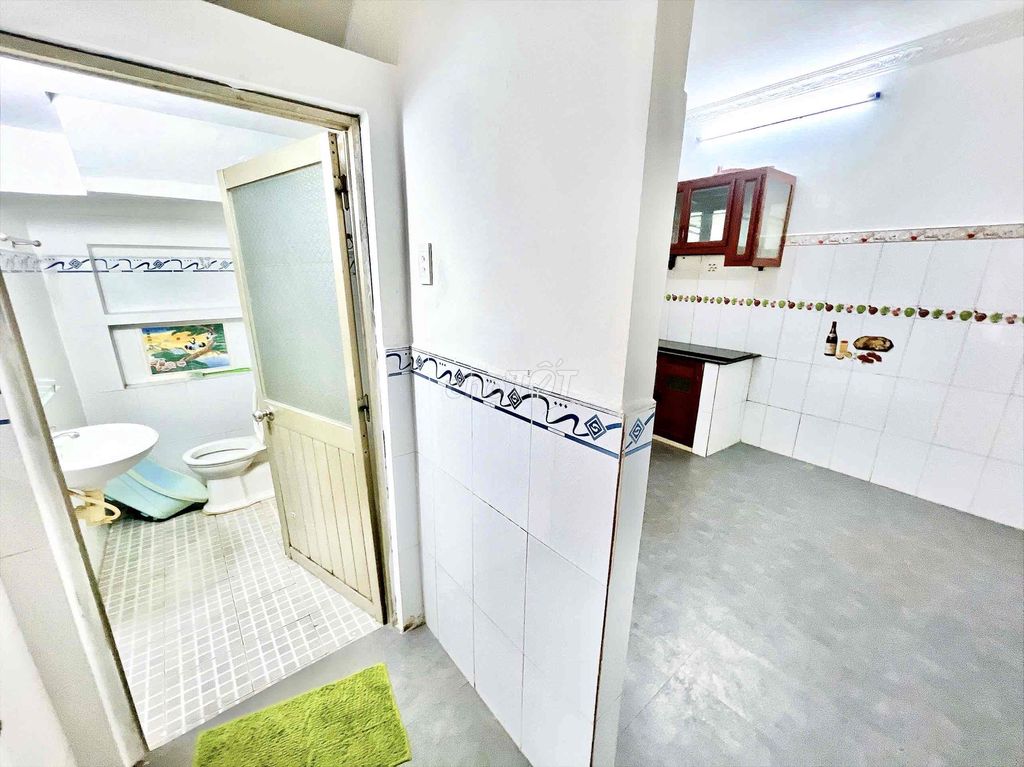 House near Tân Sơn Nhì - 4 x 15 meters - 1 new floor - cheap