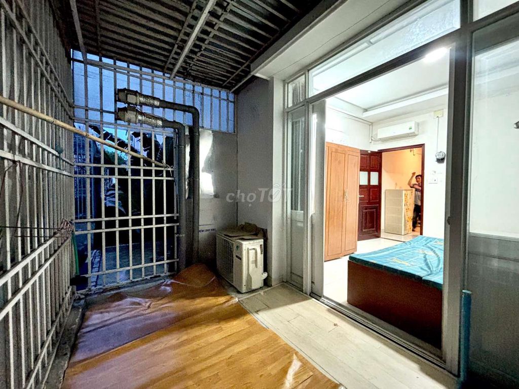 Super cool balcony at the center of 7 by tdtu lotte